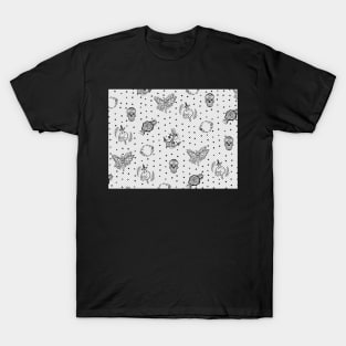 Polka Dot Star Tattoo Pattern Design T-Shirt